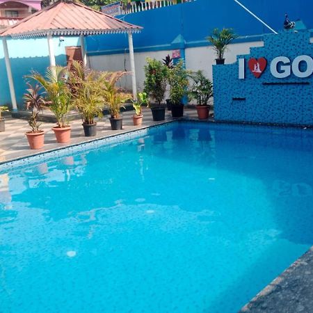 Blue Rays Apartment Calangute Ngoại thất bức ảnh