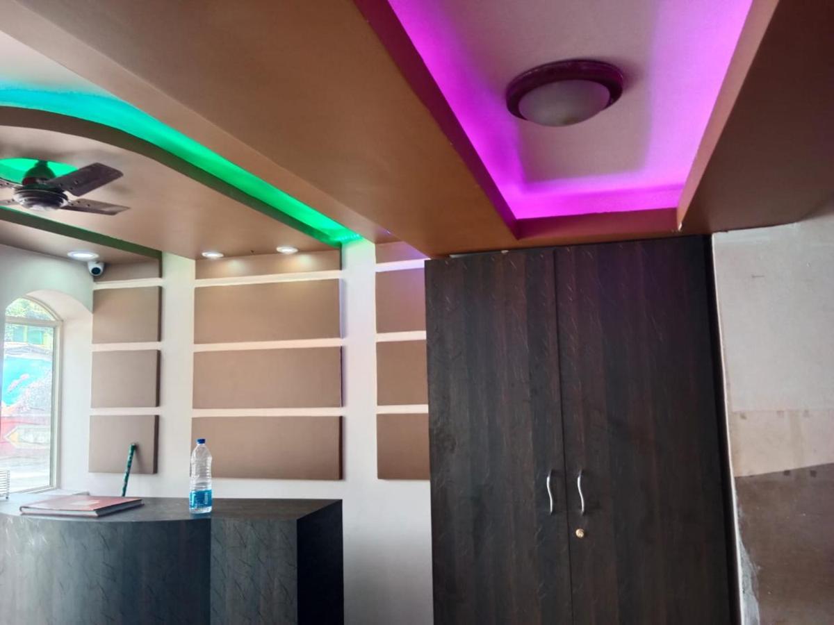 Blue Rays Apartment Calangute Ngoại thất bức ảnh