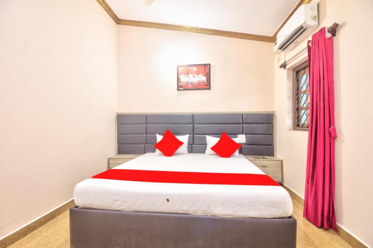 Blue Rays Apartment Calangute Ngoại thất bức ảnh