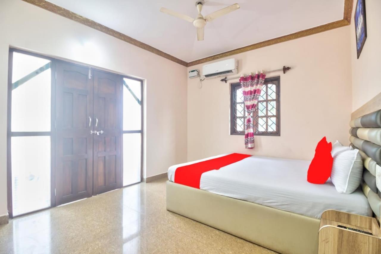 Blue Rays Apartment Calangute Ngoại thất bức ảnh
