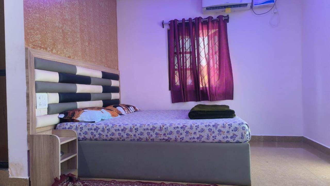 Blue Rays Apartment Calangute Phòng bức ảnh
