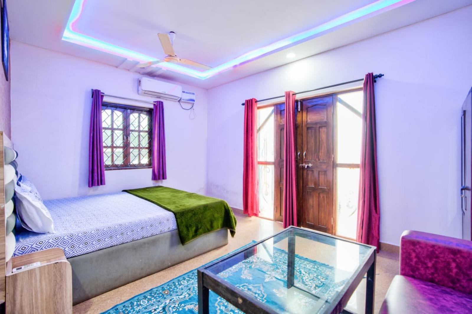 Blue Rays Apartment Calangute Ngoại thất bức ảnh